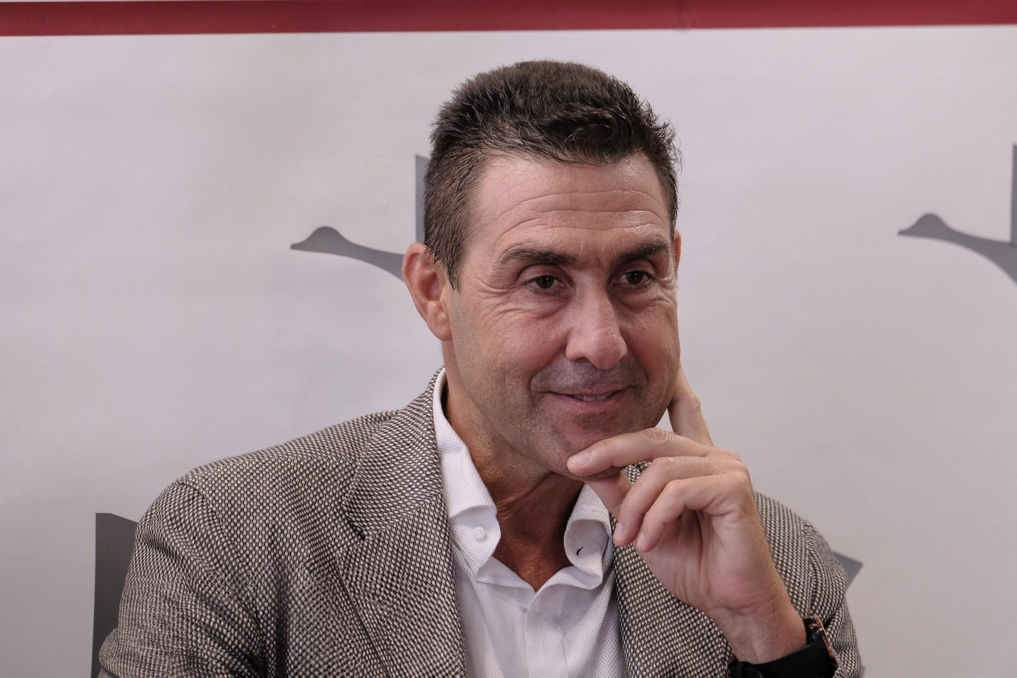 “Tra Putin e Zelensky scelgo Putin”: Vannacci choc a La Zanzara, le frasi che dividono l’Italia