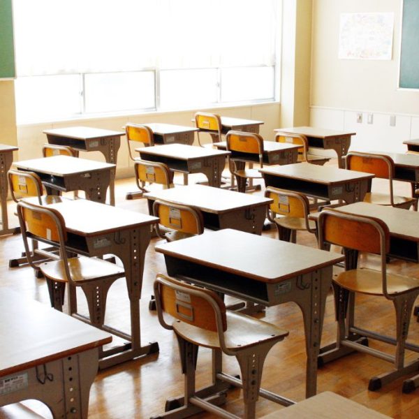 Scuole chiuse domani 19 gennaio per maltempo: l’elenco dei comuni