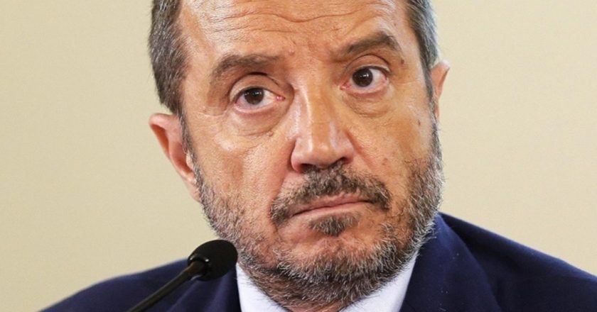 Franco Di Mare, la notizia sui funerali: cos’hanno deciso