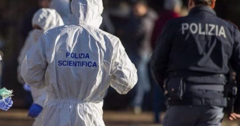 Mamma e figlia trovate morte in casa: la scoperta dei vicini