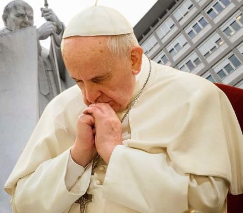 Papa Francesco: il bollettino medico ufficiale, condizioni critiche