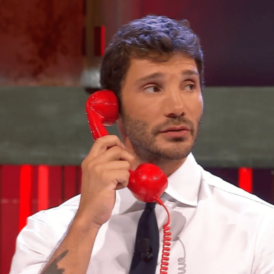 Lutto di Stefano De Martino e polemiche: cosa è successo prima e durante Affari tuoi