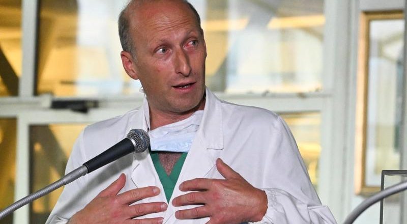 Il medico del Papa, Sergio Alfieri: «Era in stato comatoso con gli occhi aperti. Esclusa la crisi respiratoria, nessuna TAC effettuata»