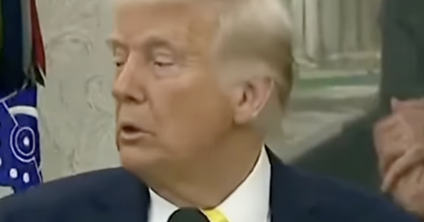 Trump, interrotta la conferenza stampa alla Casa Bianca – VIDEO