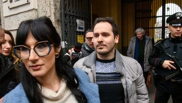 andrea-sempio-assieme-al-suo-legale-angela-taccia