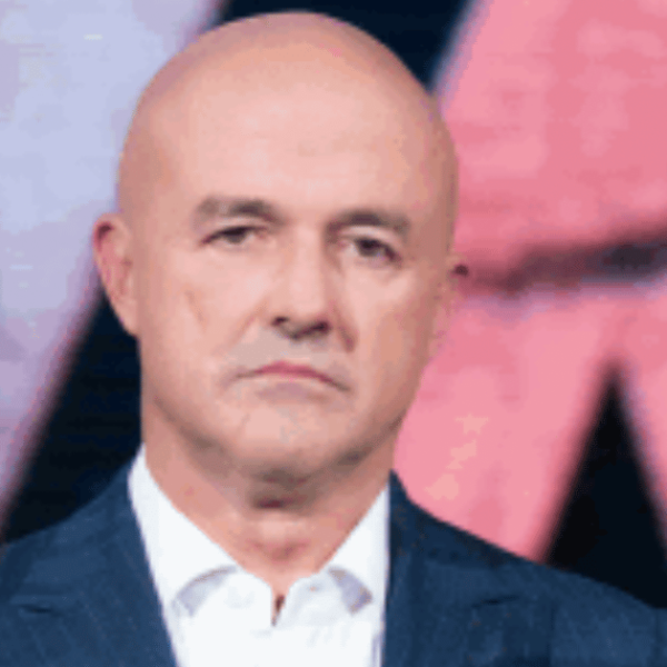 Milo Infante lascia la Rai e passa a Mediaset: “È un punto di arrivo”. Chi rischia il posto