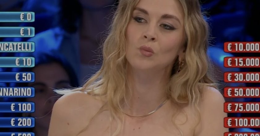 “È morta quel giorno”: Affari Tuoi, dramma per Sara durante la puntata