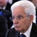 Cosa ha fatto Mattarella ai funerali del carabiniere Carlo Legrottaglie: il gesto che ha commosso l’Italia