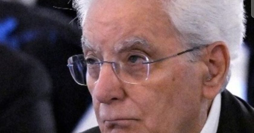 Cosa ha fatto Mattarella ai funerali del carabiniere Carlo Legrottaglie: il gesto che ha commosso l’Italia