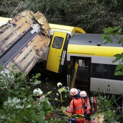 Tragico deragliamento ferroviario in Germania: vittime e feriti sul treno regionale