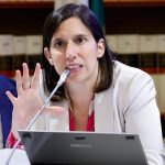Elly Schlein, flop in libreria: quante copie ha venduto e il confronto con Vannacci