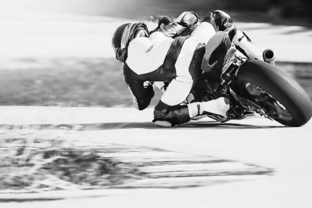 Lutto-moto-10-01-2025-panorama-auto.it_-1024×683