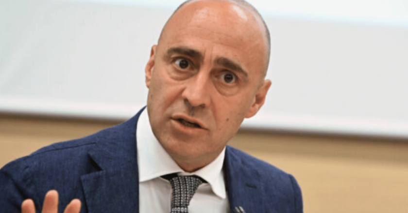 Taranto, caos sull’ex Ilva: si dimette il sindaco dopo l’assedio, cos’è successo