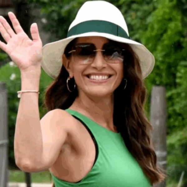 La famosa attrice incinta a 47 anni: “Aspetto un bambino, il sogno di una vita che si realizza”