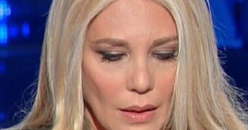Devastante lutto per Eleonora Daniele: “Perso una parte di me”