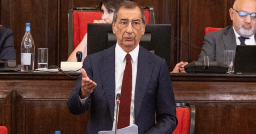 “Vergogna”, “piccolo sindaco”: bagarre in Consiglio comunale, Sala attacca Marcora e non molla
