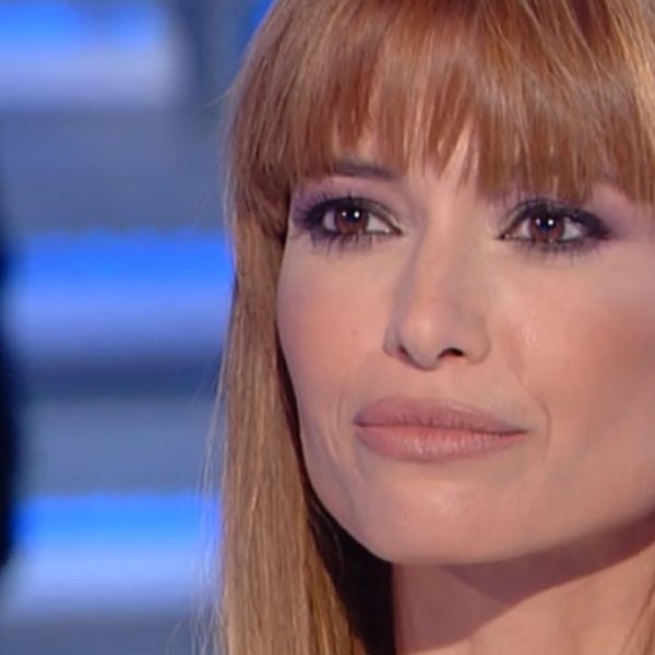 “Ho perso anche te”. Lutto per Carlotta Mantovan, l’addio struggente