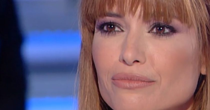 “Ho perso anche te”. Lutto per Carlotta Mantovan, l’addio struggente