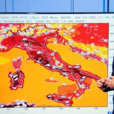 Sottocorona smonta l’allarme caldo: “I 40 gradi non esistono, la temperatura percepita è un’invenzione”