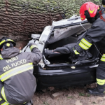 Forti temporali in Italia: due salvati dai Vigili del Fuoco, un uomo è disperso