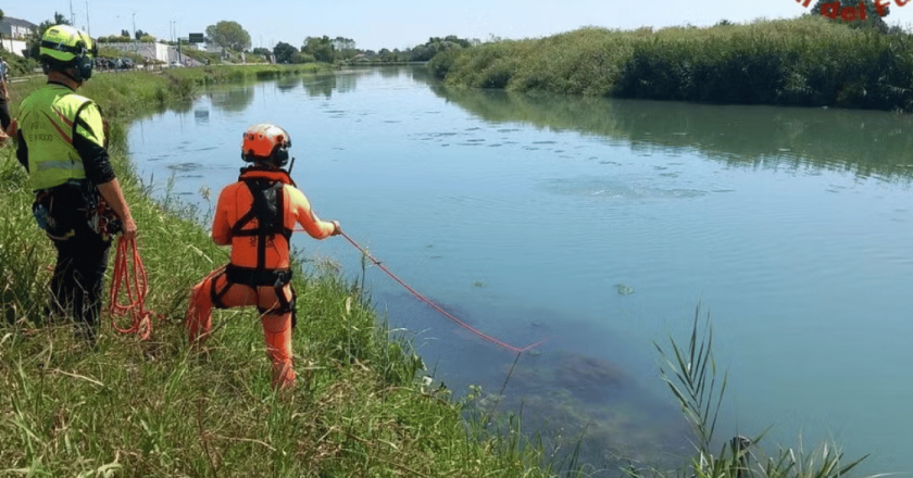 Jesolo, auto finisce nel Sile: bimbo di 5 anni intrappolato nel seggiolino, rianimato e grave