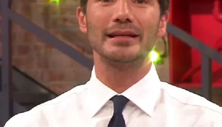 “Ha combinato un casino”. Stefano De Martino e Caroline, dietro alla lite un’altra donna