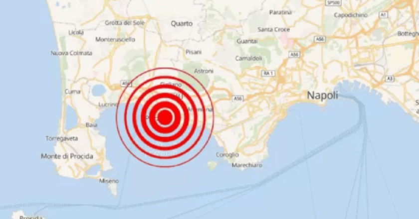 Campi Flegrei, il vulcano resta in allerta gialla fase 2: cosa significa davvero e quali rischi ci sono