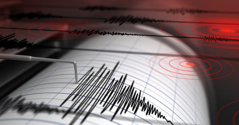 Terremoto, scossa fortissima di magnitudo 5 6 avvertita in tutta la regione