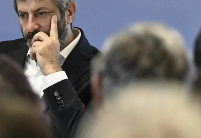 “Chi hanno indagato”: Fico, la pessima notizia prima delle elezioni