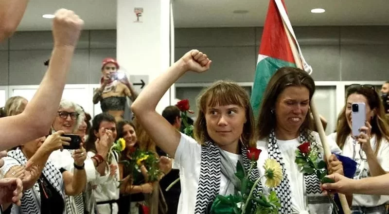 “Espulsa”: Greta Thunberg, dopo l’annuncio scoppia la bufera