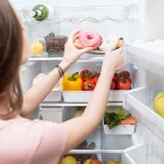 L’errore che commettono tutti con il frigorifero: non metterli mai è davvero pericoloso