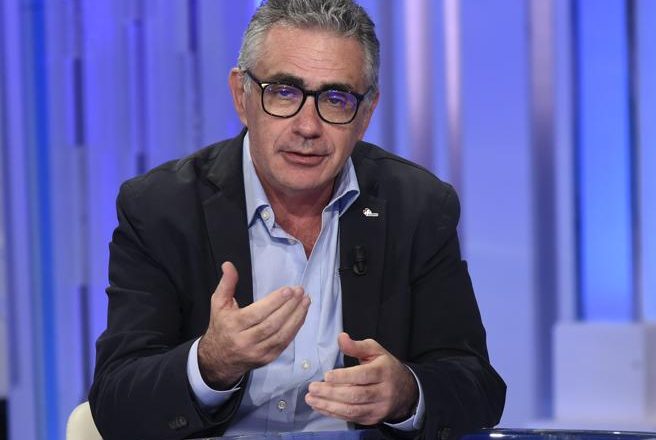 Covid, confessione bomba di Pregliasco: “È vero, l’ho fatto”