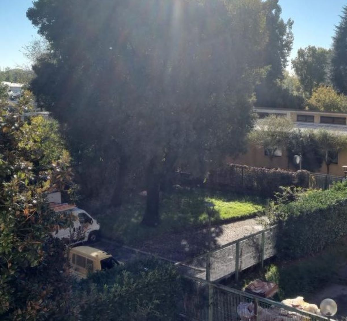 Fuga di gas in un asilo di Milano: evacuazione tempestiva e nessun ferito Evacuazione-Asilo
