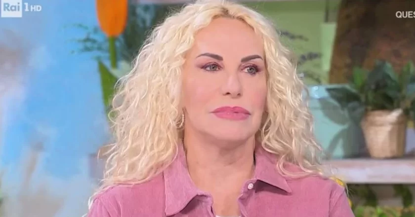 “Una grande perdita, era giovane”. Antonella Clerici si commuove in diretta: il triste annuncio