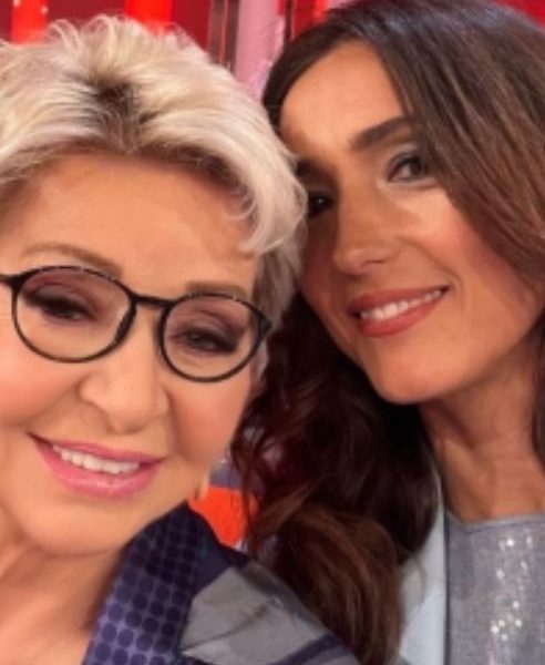 “Vi dico la verità”. Enrica Bonaccorti parla del tumore e Caterina Balivo si commuove: la rivelazione in diretta​
