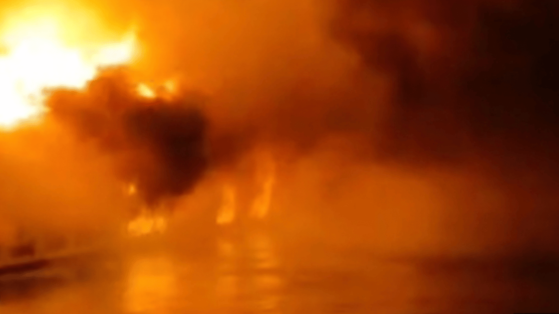 Crociera sul Nilo in fiamme, paura per 60 italiani: incendio partito dalla cucina della nave “Empress” crociera nilo