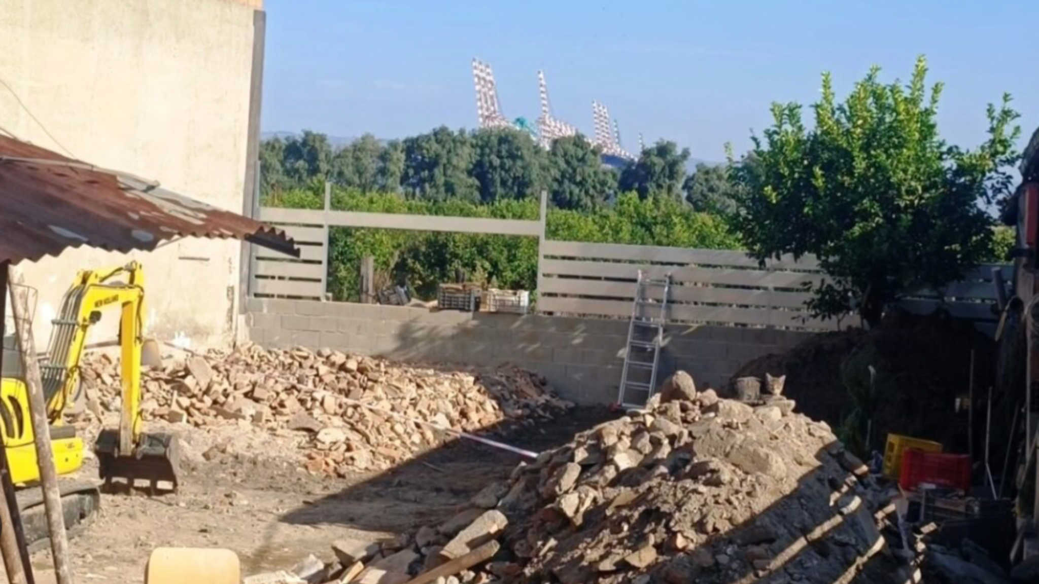 crolla muro gioia tauro