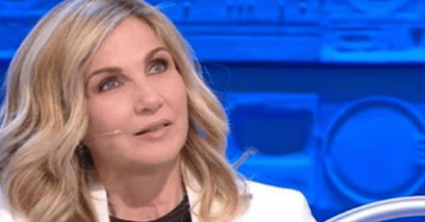 Addio a Silvia Signorelli, morta la storica addetta stampa di Lorella Cuccarini ed Enzo Iacchetti