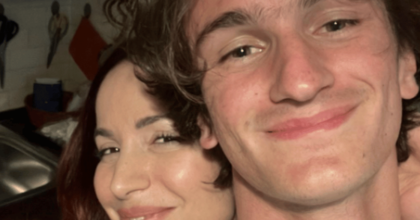 Andrea Delogu, la morte del fratello: Ballando con le stelle, cosa succede adesso