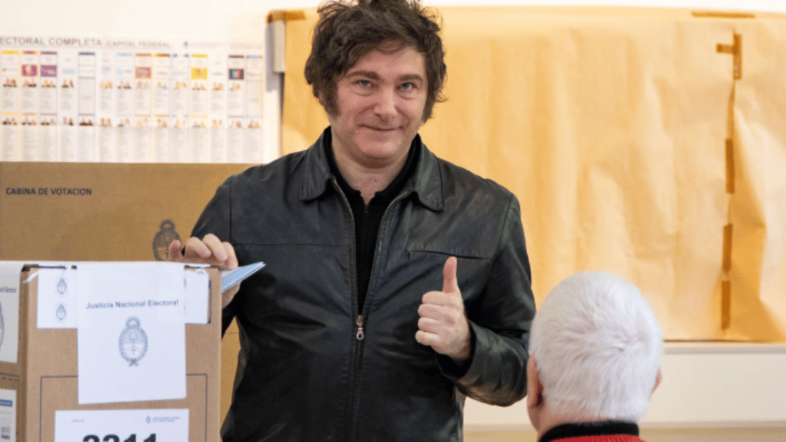 Elezioni di medio termine in Argentina, affluenza record negativo: testa a testa tra Milei e la sinistra elezioni argentina