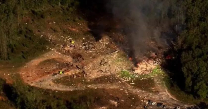 Esplosione in un’azienda di esplosivi: diversi morti e dispersi, timore per nuove deflagrazioni