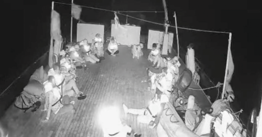 “Li hanno trasferiti”. Flotilla, la notizia dalla Farnesina sui parlamentari italiani fermati
