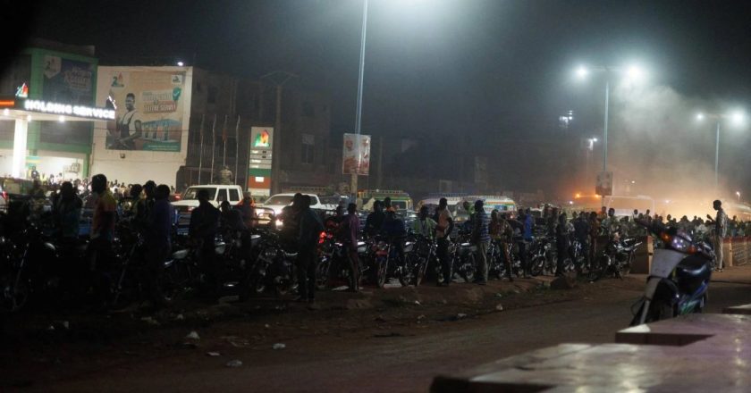 Farnesina, appello agli italiani: “Lasciate il paese!”. Cosa succede