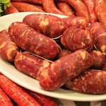 Salsiccia ritirata dai supermercati: “Non mangiatela”. Rischio altissimo