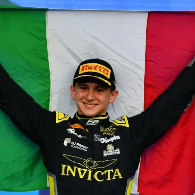 Leonardo Fornaroli campione del mondo in F2! Terzo italiano nella storia: tutto sulla nuova stella dell’automobilismo