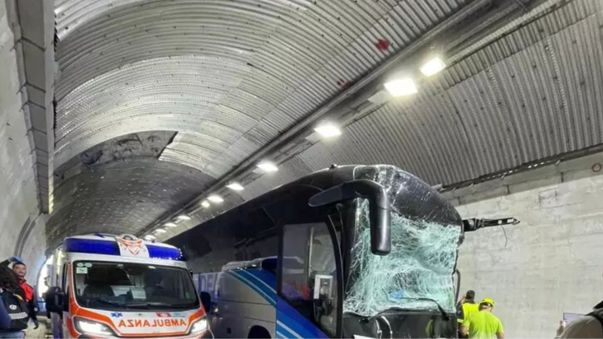 Scontro violentissimo tra tir e autobus, autostrada paralizzata: code per oltre 10 chilometri Progetto-senza-titolo-2-54