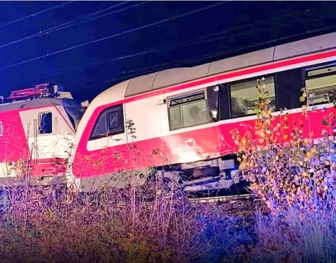 Grave incidente ferroviario: oltre 800 passeggeri coinvolti Screenshot_20251110_082222_Samsung Internet