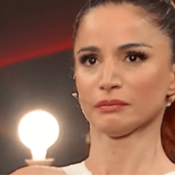 Andrea Delogu in lacrime a Ballando con le stelle: il ricordo del fratello Evan e quel dolore che non passa