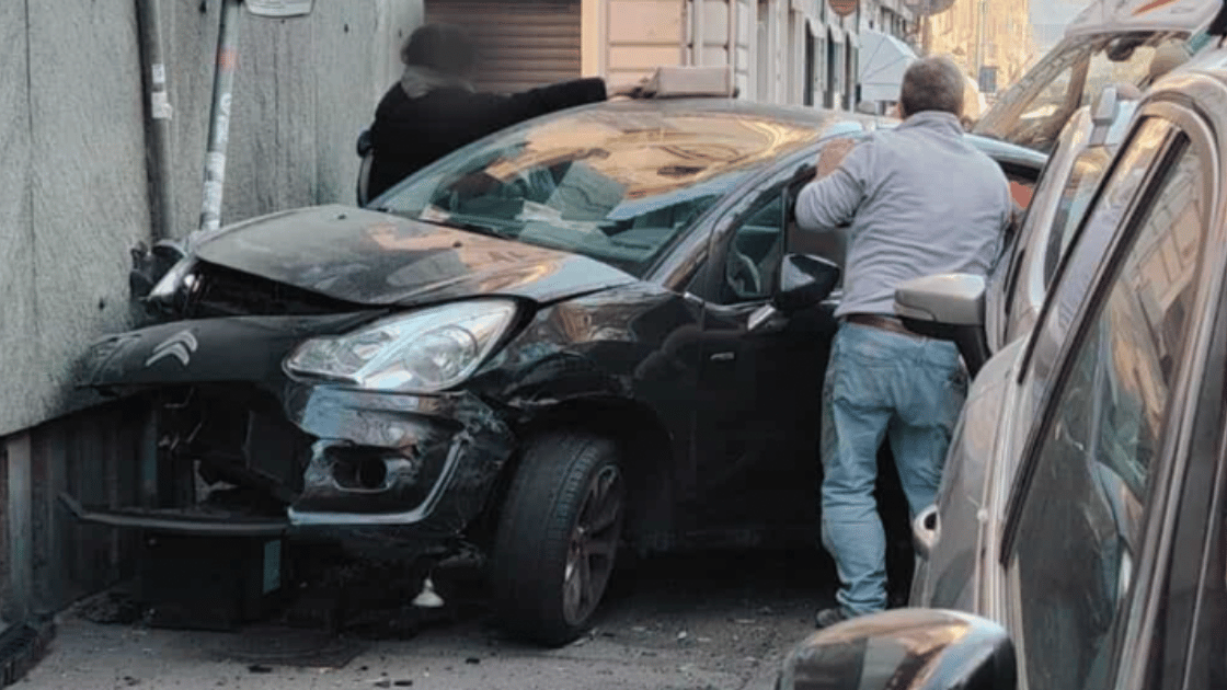 Torino, tragedia in corso Marconi: Stefania Cristiani Santi muore dopo lo schianto contro un muro incidente torino stefania cristiani