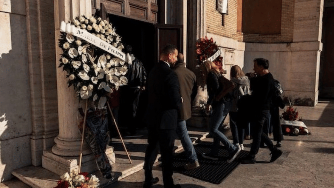 maria de filippi vessicchio